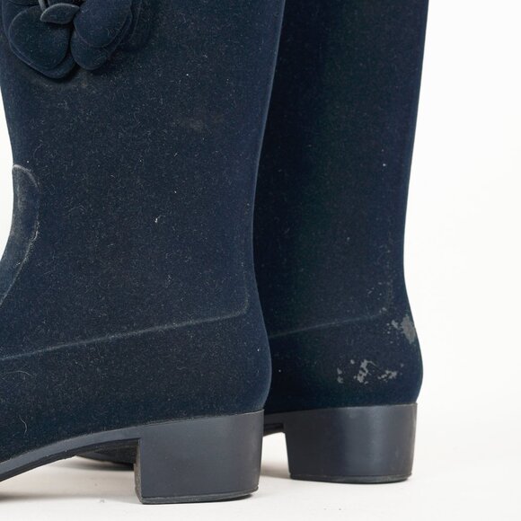 Chanel 11A Navy Velvet Camellia Rubber Rain Boots - Picture 8 of 12